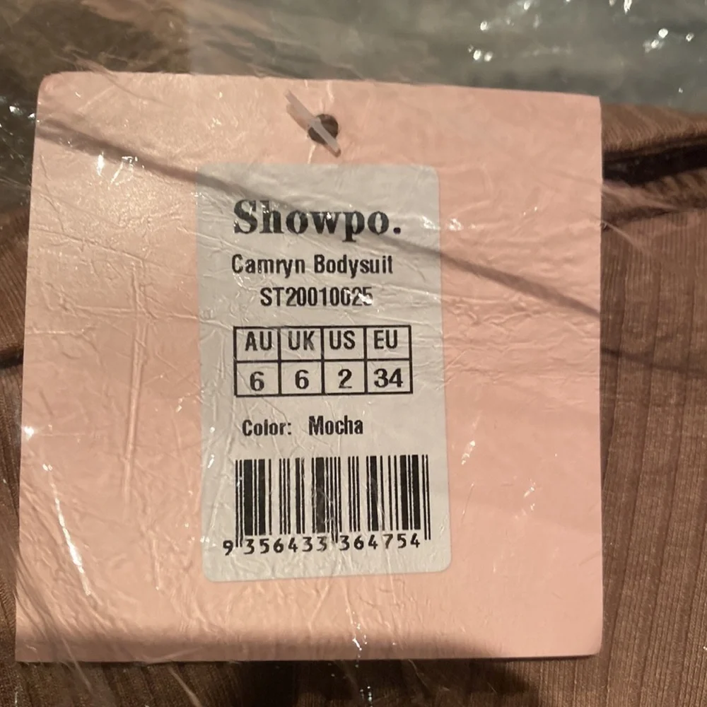 Showpo. Bodysuit - Picture 6 of 6